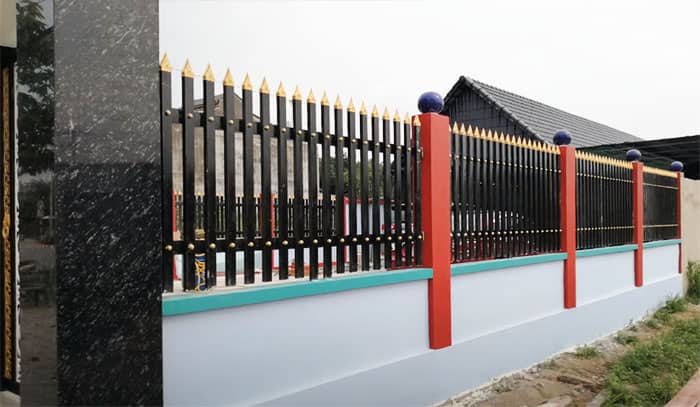 Thợ làm hàng rào sắt tại Thủ Đức
