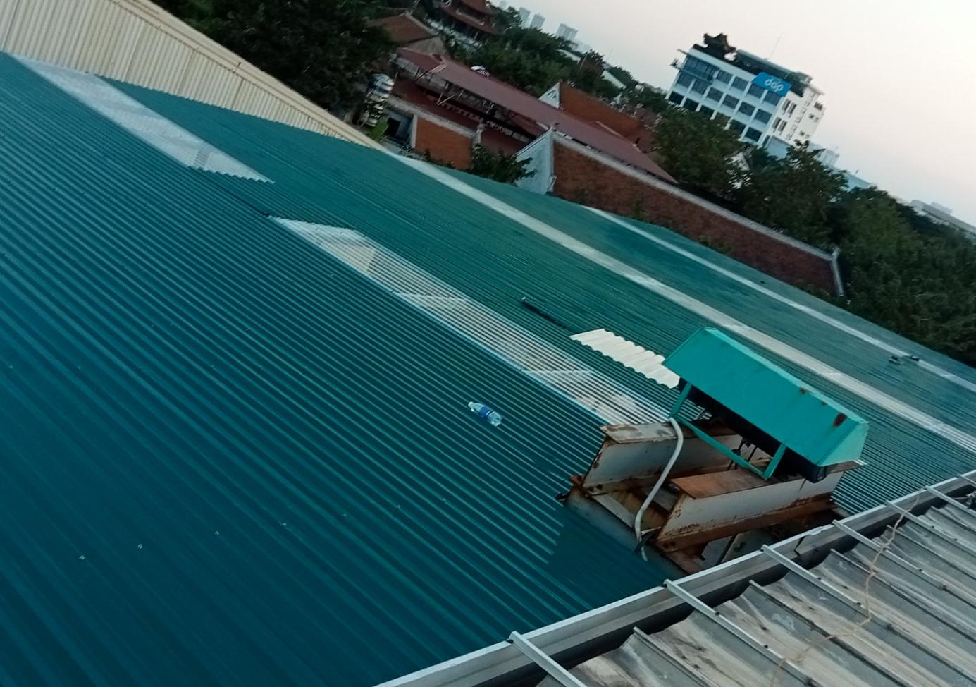 Thi công mái tôn trọn gói tại Quận 9