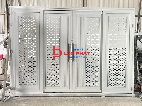 Địa chỉ lắp đặt cửa sắt trượt quay tại Hố Nai
