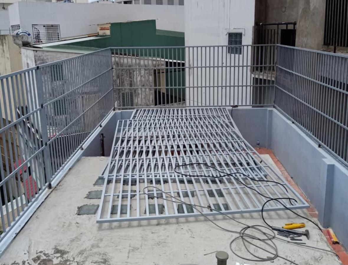 Báo giá thi công khung bảo vệ sân thượng tại Biên Hòa