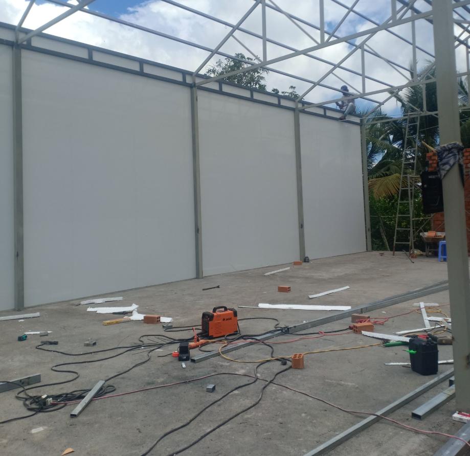 Thi công vách panel giá rẻ tại Đồng Phú