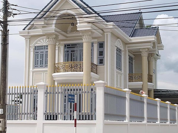 Làm hàng rào sắt giá rẻ tại Phường Long Bình