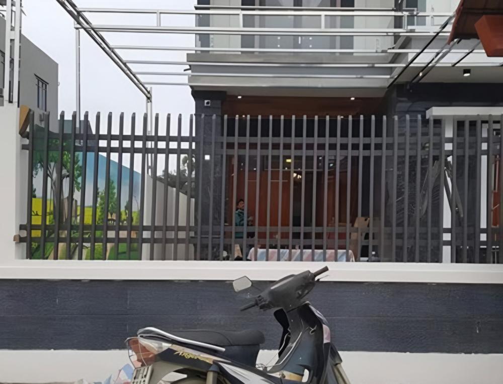 Làm hàng rào sắt giá rẻ tại Xã Phước Thành