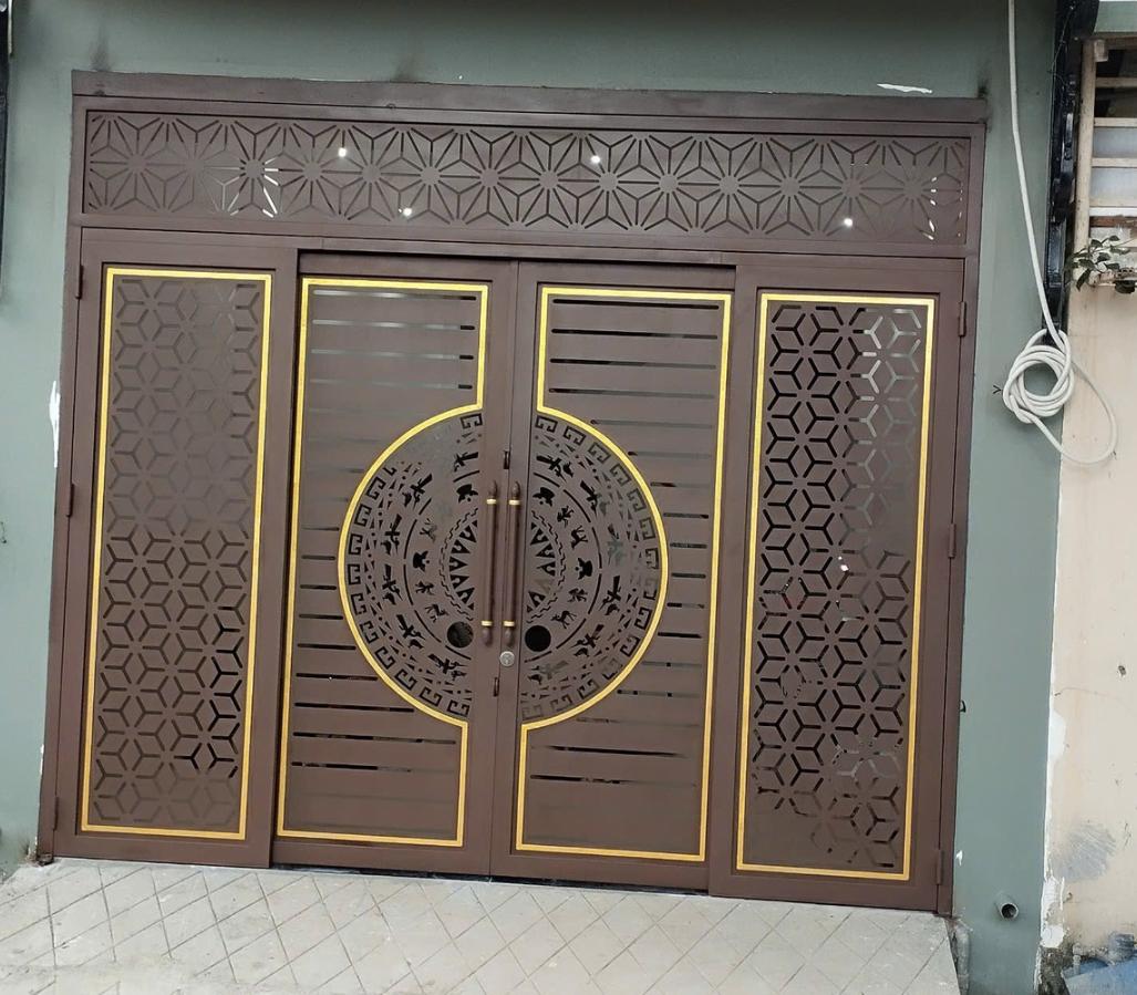 Thi công của cổng CNC tại Phường Bình Hòa