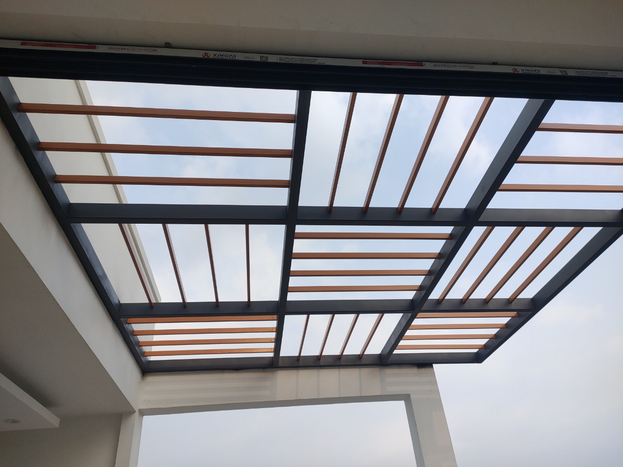 Thi công khung bảo vệ sân thượng tại Phường Tân Đông Hiệp TP HCM