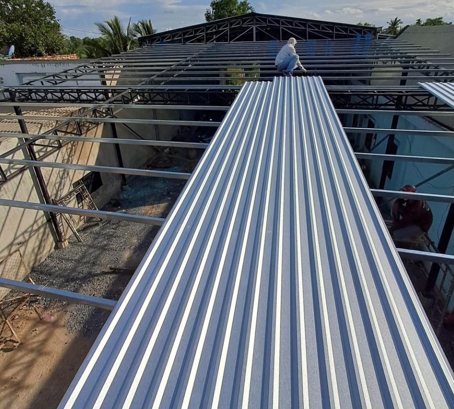 Thi công mái tôn đẹp tại phường An Phú