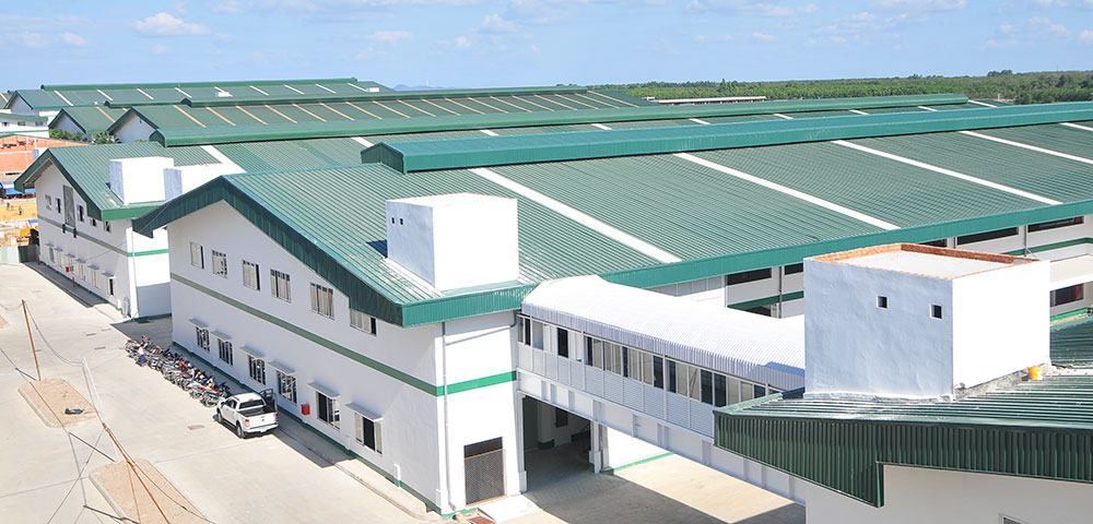 Thi công mái tôn nhà tiền chế tại Bắc Tân Uyên