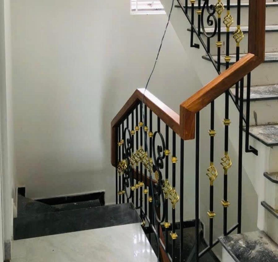 Đơn vị thi công lan can cầu thang tại Quận 7