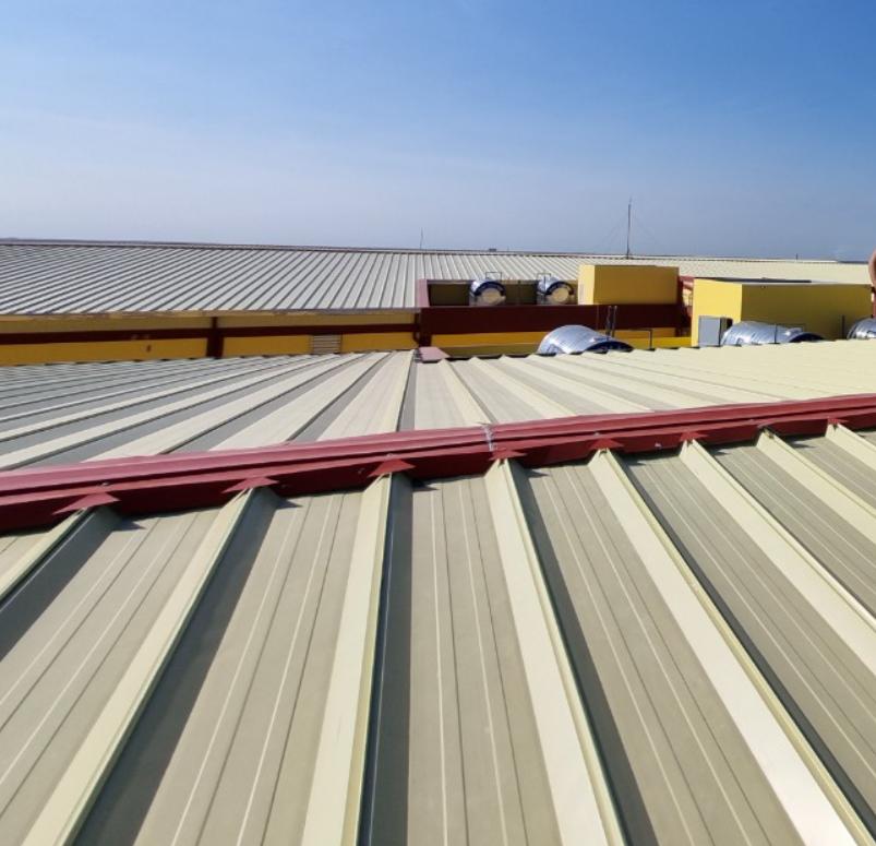 Thi Công Mái Panel Chất Lượng Cao An Toàn Và Tiết Kiệm