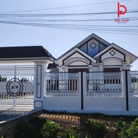 Làm hàng rào sắt giá rẻ tại Phường Hòa Lợi