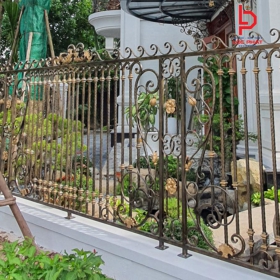 Làm hàng rào sắt tại Phường Thủ Dầu Một TP HCM