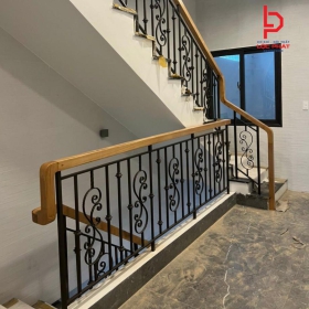 Đơn vị thi công lan can cầu thang Dĩ An Bình Dương