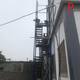 Thi công cầu thang thoát hiểm tại Phú Giáo