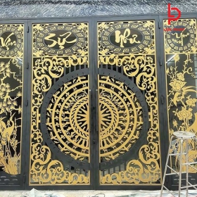 Thi công của cổng sắt CNC tại xã Long Nguyên