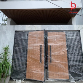 Thi công cửa sắt giá rẻ tại Quận 8