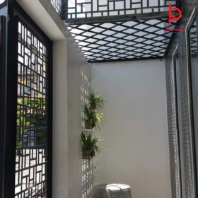 Làm khung sắt bảo vệ tại Xuân Lộc