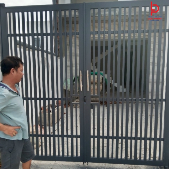 Cửa cổng Sắt thi công theo yêu cầu