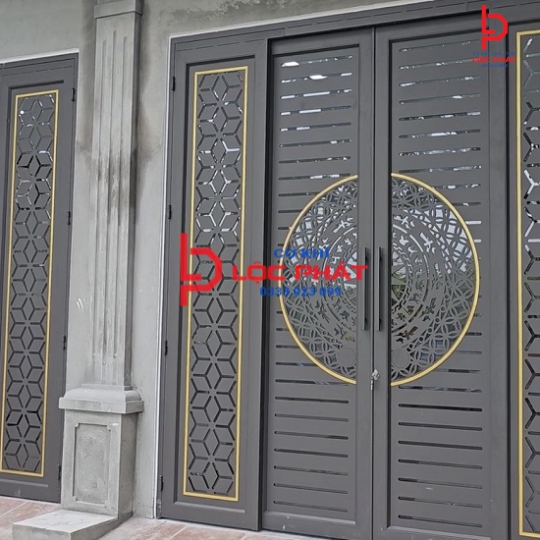 Báo giá làm cửa sắt trượt quay tại TP Hồ Chí Minh