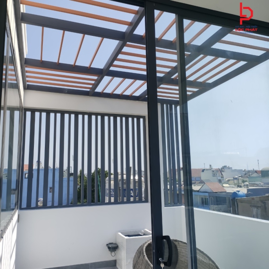 Báo giá thi công khung bảo vệ sân thượng tại Thủ Đức