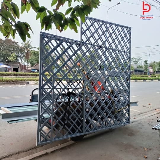 THI CÔNG KHUNG BẢO VỆ, CHUỒNG CỌP