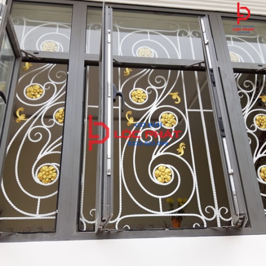 Báo giá làm bông bảo vệ cửa sổ tại Huyện Hóc Môn