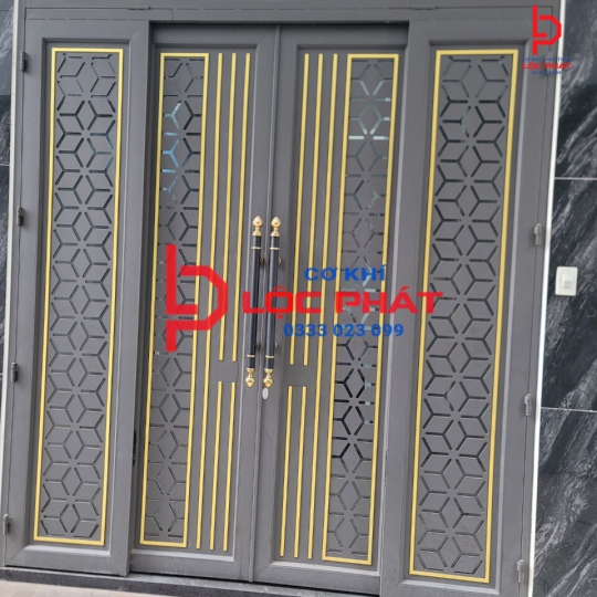 Bảng giá cửa sắt trượt quay tại Thủ Đức