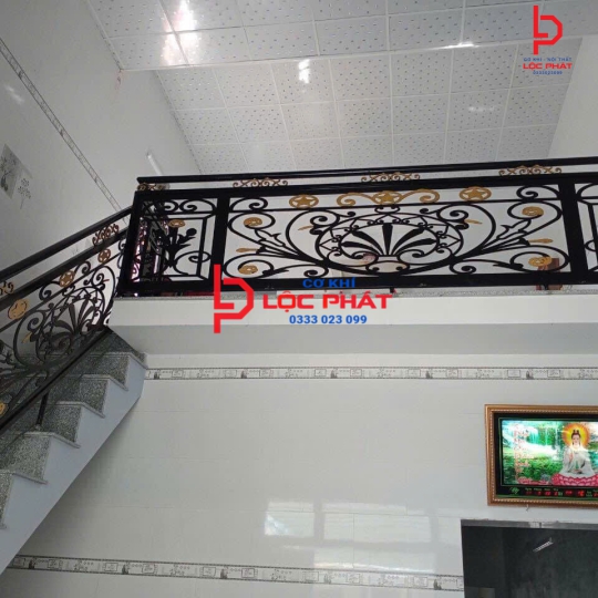 Đơn vị lắp đặt lan can cầu thang tại Dĩ An