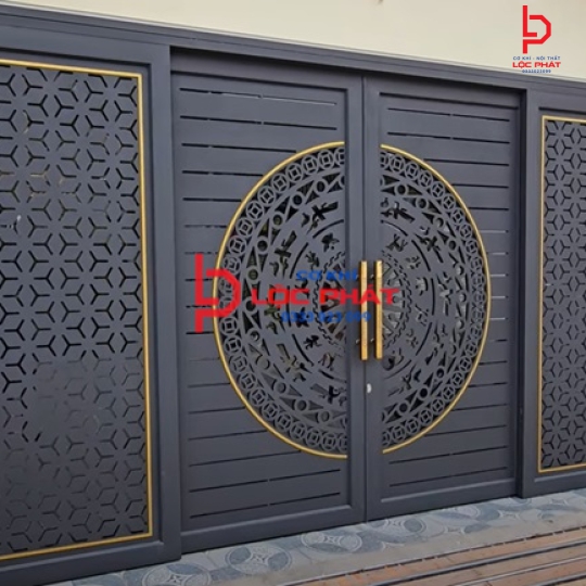 Bảng giá cửa sắt trượt quay tại Thủ Đức