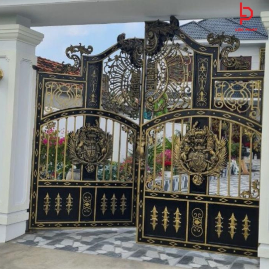 Làm cửa cổng sắt mỹ thuật tại Phường Lái Thiêu
