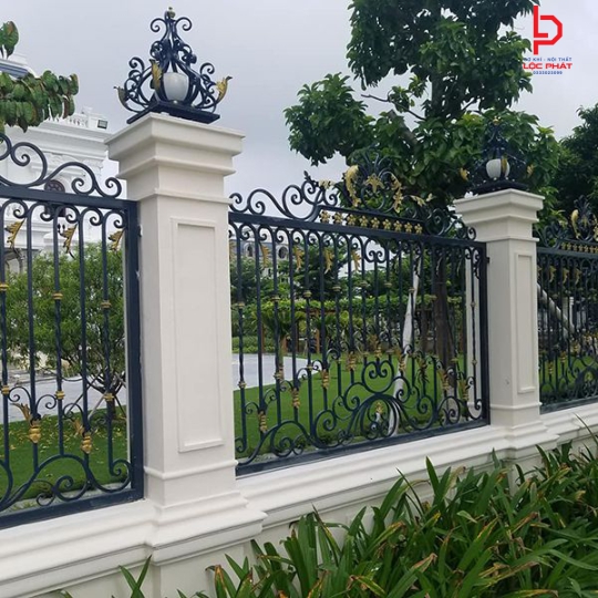Làm hàng rào sắt đẹp tại Phường Hàng Gòn