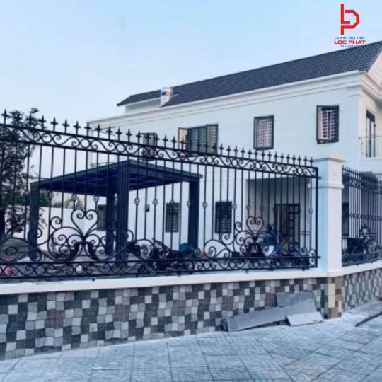 Làm hàng rào sắt tại Phường Phú An