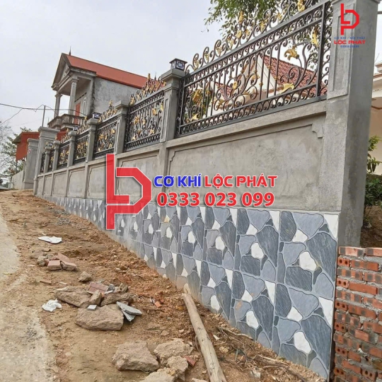 Làm hàng rào sắt tại Thủ Đức 