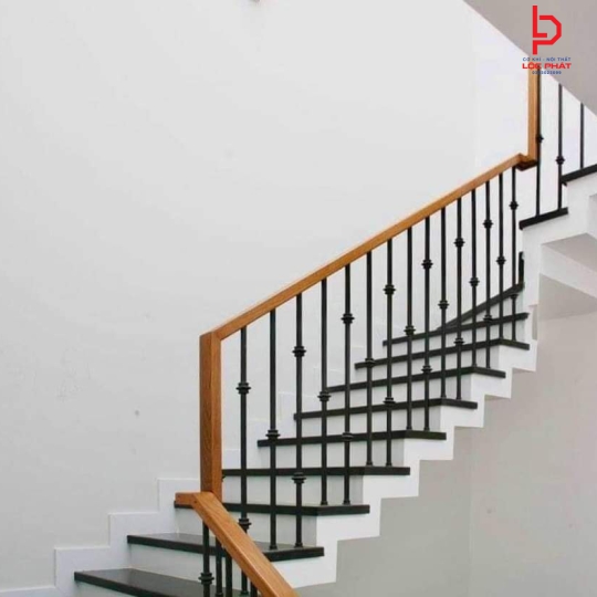 Làm lan can cầu thang đẹp tại Phường Vinh Tân TP HCM