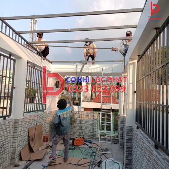 Làm mái tôn tại Bình Dương