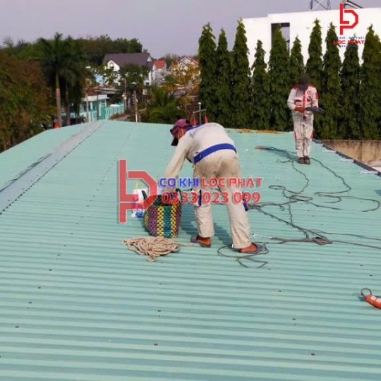 Làm mái tôn tại Đồng Nai 