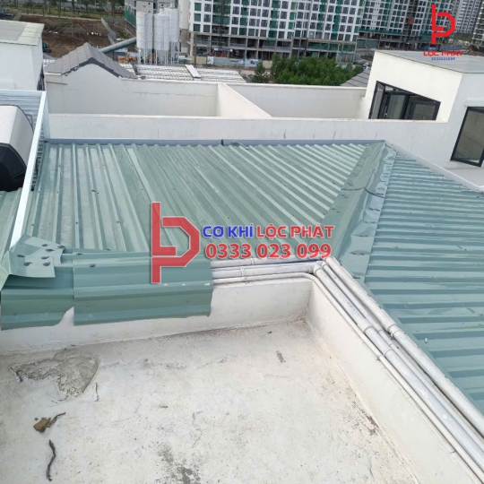 Làm mái tôn tại Quận 2