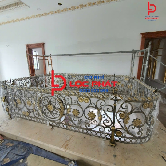 Lan can cầu thang tại Bình Thạnh giá rẻ chuyên nghiệp