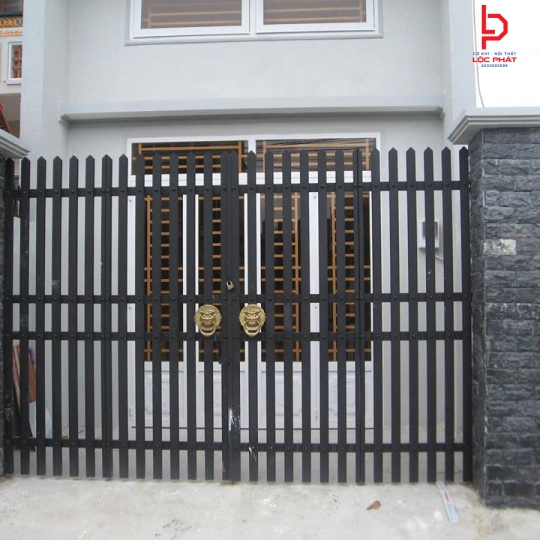Đơn vị thi công cửa cổng đẹp tại Hóc môn