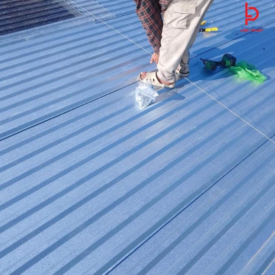 Đơn vị thi công mái tôn đẹp tại Đồng Phú