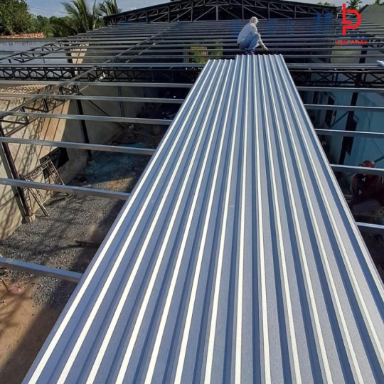 Đơn vị thi công mái tôn giá rẻ tại Xã Bắc Tân Uyên