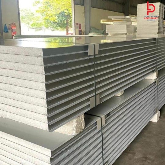 Đơn vị thi công vách ngăn Panel tại Định Hòa