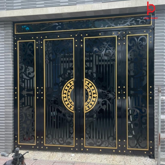 Thi công cửa cổng sắt đẹp tại Phường Trấn Biên