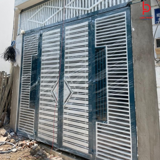 Thi công cửa cổng sắt đẹp tại Phường Trấn Biên