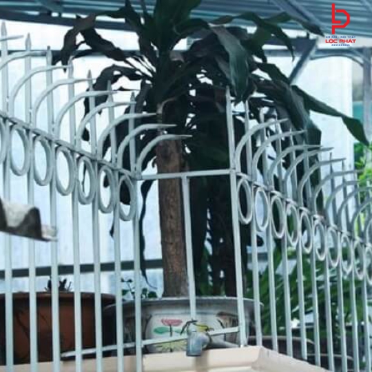 Thi công hàng rào chông sắt tại Phường Thủ Dầu Một TP HCM
