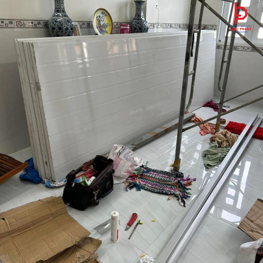Thi công vách panel giá rẻ tại Bình Thạnh