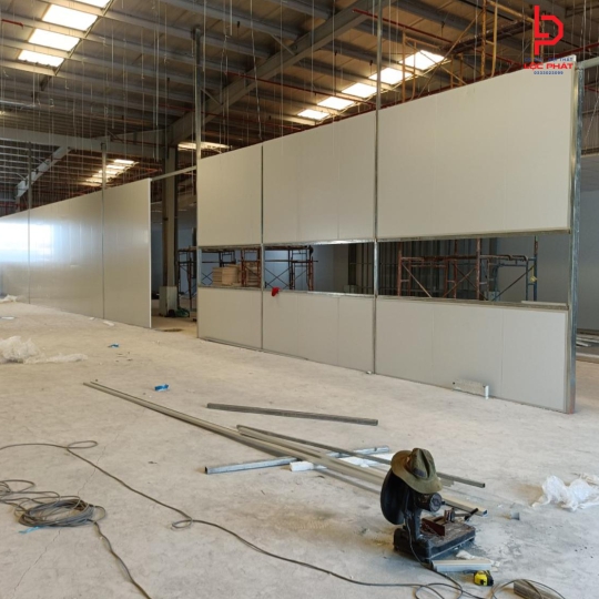 Thi công vách panel giá rẻ tại Đức Hòa
