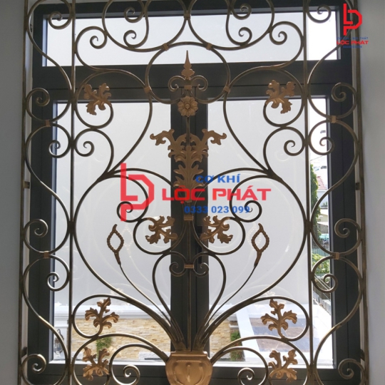 Thiết kế và lắp đặt bông bảo vệ cửa sổ tại Quận 12