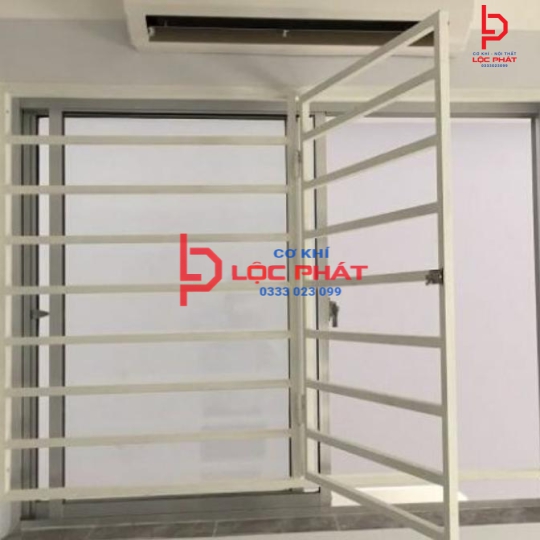 Thiết kế và lắp đặt bông bảo vệ cửa sổ tại Quận 12