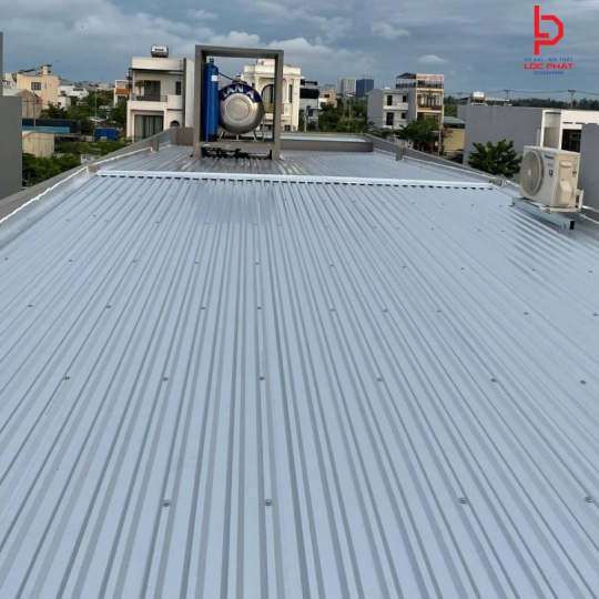Thợ làm mái tôn giá rẻ uy tín tại Đồng Phú