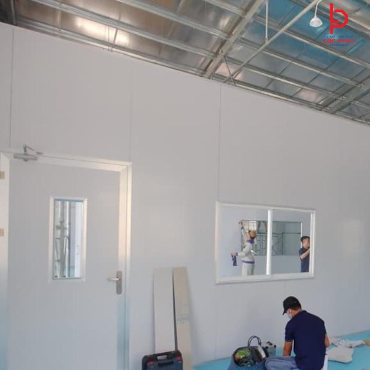 Thợ làm vách ngăn Panel tại Tân Bình - Tân Uyên